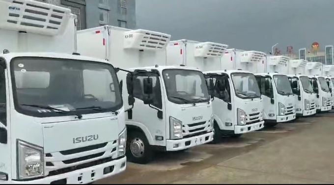93KW 125HP Isuzu VAN DISEL Dingin 4×2 Isuzu Freezer Truck 1