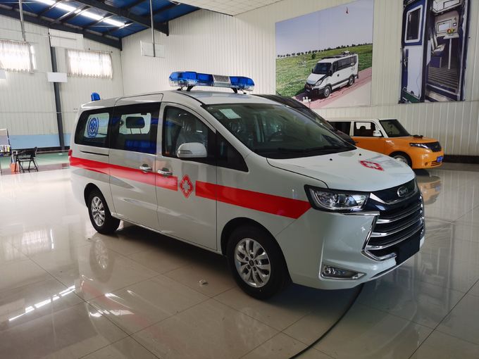 5.2m Ambulans Darurat Medis Bensin 4×2 Pengemudi Belakang 0