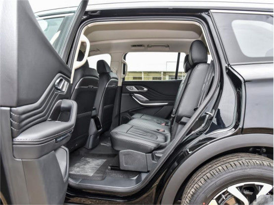 Gasoline Hongqi HS7 Kendaraan Mobil 4×4 4×2 Dengan 6 Kursi / 7 Kursi 6