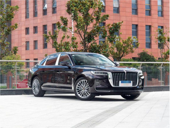 4 kursi / 5 kursi Hongqi H9 Luxury Gasoline 4×2 Limousine 4