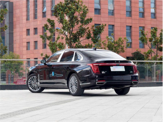 4 kursi / 5 kursi Hongqi H9 Luxury Gasoline 4×2 Limousine 3