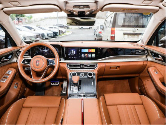 4 kursi / 5 kursi Hongqi H9 Luxury Gasoline 4×2 Limousine 14