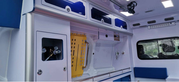 7 kursi / 8 kursi Ford Transit Ambulans Custom Diesel 4×2 6