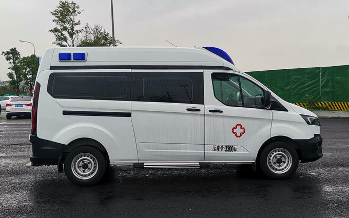 Ford Transit Ambulans Medis Bensin 8 Tempat Ford Transit Ambulans Box 0