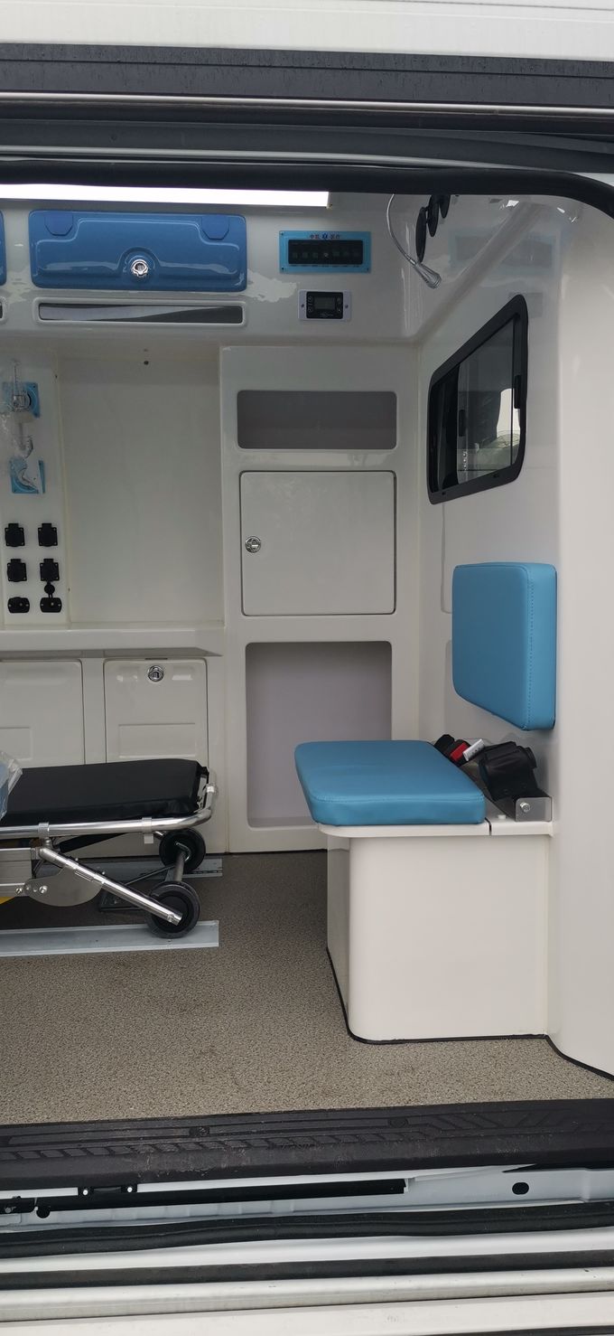 Ford Transit Ambulans Medis Bensin 8 Tempat Ford Transit Ambulans Box 4