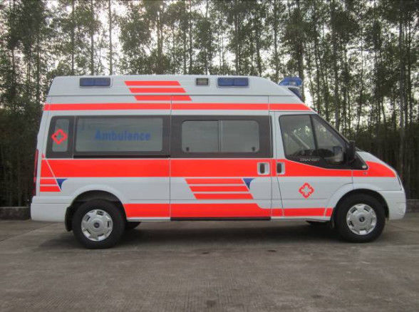 9 kursi Ford Transit Ambulance 6 kursi Medi Cal Ambulance Depan Belakang 4×2 2