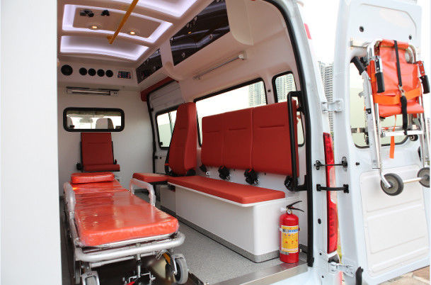 9 kursi Ford Transit Ambulance 6 kursi Medi Cal Ambulance Depan Belakang 4×2 9