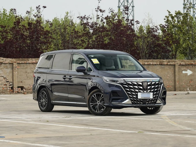 Roewe Minivan Besar MPV Vans Bensin 7 Kursi 4x2 Transmisi otomatis 0