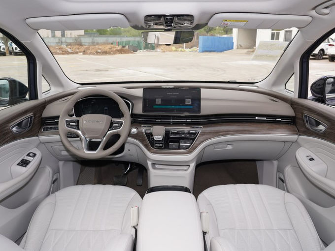 Roewe Minivan Besar MPV Vans Bensin 7 Kursi 4x2 Transmisi otomatis 5
