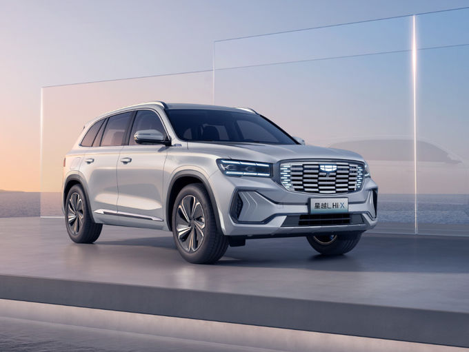 Plug In Hybrid SUV Kendaraan Mobil Off Road Mobil bensin 4