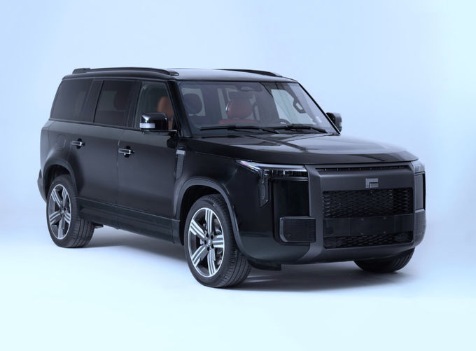 Plug In Extended Range Hybrid Vehicle Automobile SUV besar Berputar empat roda 5