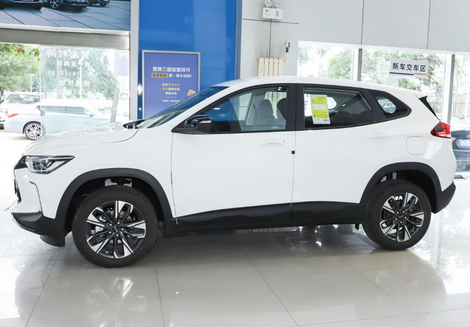 Chevrolet Chuangku Mobil bertenaga bensin Kendaraan Off Road 2