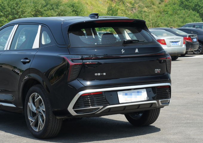 Kendaraan Hongqi Mobil 2WD 4WD 5 kursi Mobil Bensin 4×2/4×4 5
