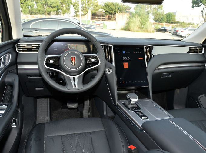 Gasoline Hongqi HS7 Sport Utility Vehicle Transmisi otomatis 4