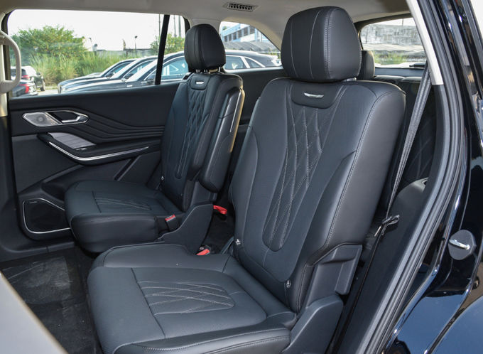 Gasoline Hongqi HS7 Sport Utility Vehicle Transmisi otomatis 5