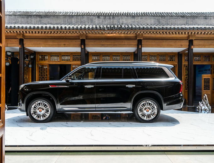 Hongqi S7 Kendaraan mewah besar Mobil 6 kursi 4 kursi SUV bensin 1