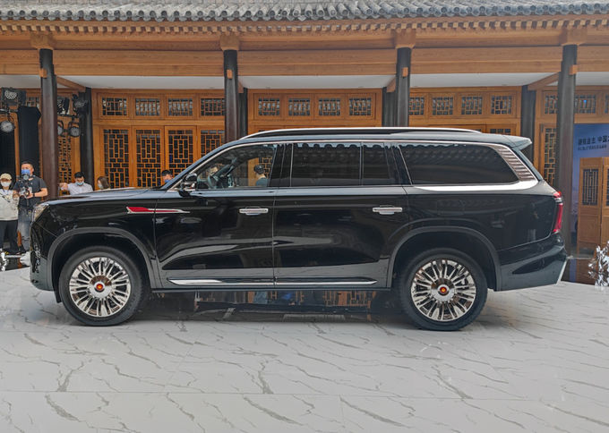 Hongqi S7 Sport Utility Vehicle 6 Seater 4 Seater SUV Gasoline 5