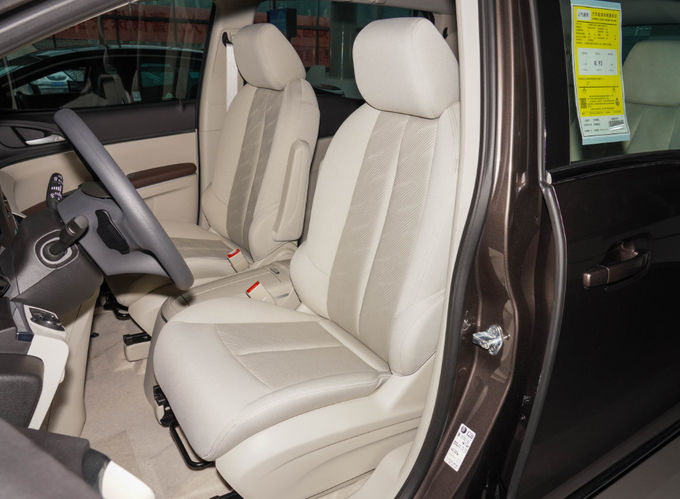 Buick Minivan MPV 7 Seater Untuk Resepsi Bisnis Perjalanan Keluarga 9
