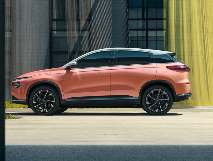 Xpeng G3 Suv Electric EV Car 5 Seater Two Wheel Drive 4×2 Putih Oranye 3