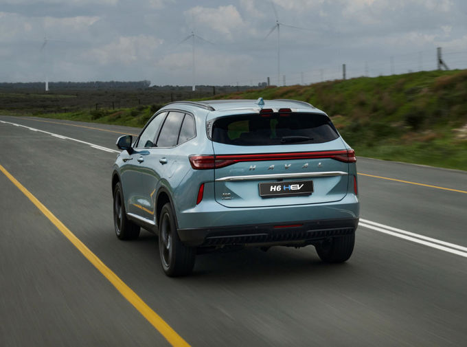 Great Wall Haval H6 Mobil bertenaga bensin Penggerak roda depan Perak 5