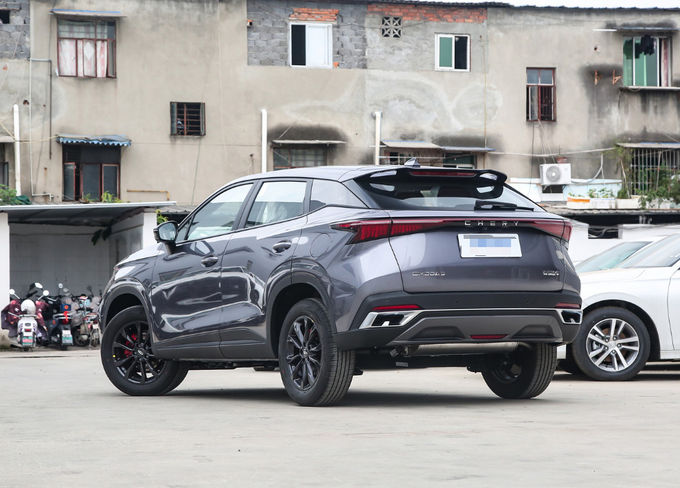 Gasoline Cherio Menda Urban Off Road Kendaraan SUV Penggerak roda depan 4x2 3