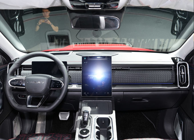Chery Explores Gasoline 5 Seat Minibus Kendaraan SUV Transmisi Otomatis 4×4 6