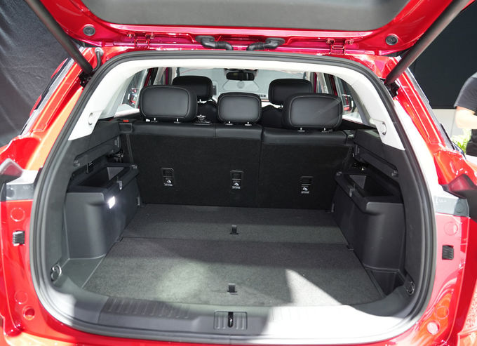 Chery Explores Gasoline 5 Seat Minibus Kendaraan SUV Transmisi Otomatis 4×4 9