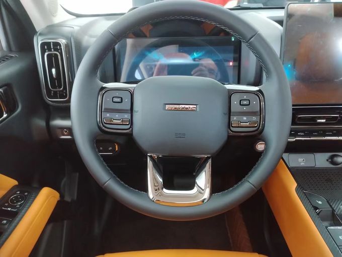 Black Great Wall Haval Raptor Plug In Extended Range Hybrid Off Road SUV 7