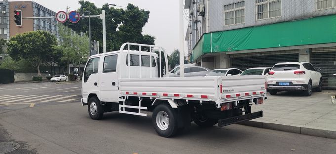 Isuzu dua baris truk kargo 5 kursi 2WD penggerak belakang 4 × 2 transmisi manual diesel 3