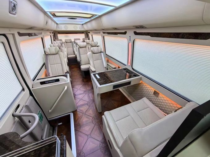 Toyota Coaster 16 kursi Bus Wisata Bus Bisnis Resepsi Bus Gasoline 4×2 Transmisi manual 8