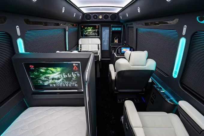 Toyota Coaster 7 Seater Coach Tour Bus Gasoline Rear Drive 4×2 Transmisi manual 9