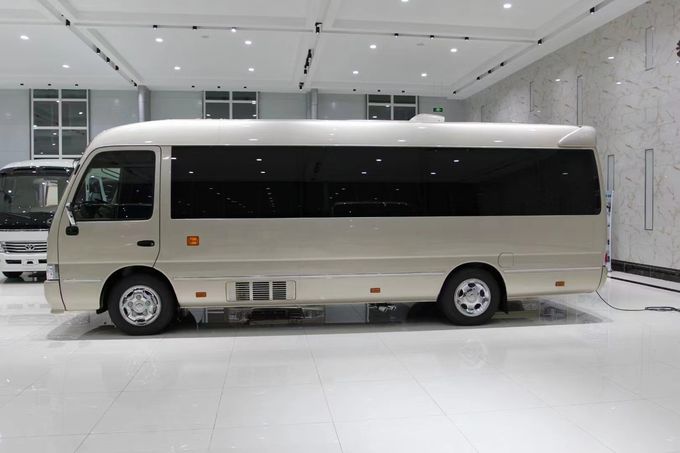 Toyota Coaster 8 Seater Bus Wisata Bus Bisnis Resepsi Bus Gasoline Rear Drive 4×2 Manual 1