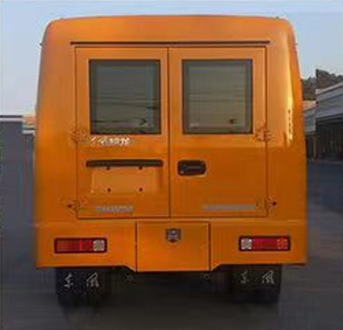 Dongfeng Four Wheel Drive Off Road Minibus Highway Bus 10-17 Kursi 4×4 Diesel Transmisi manual 3
